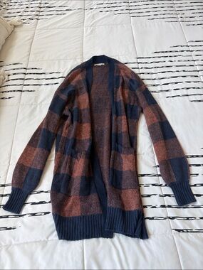 American Eagle Outfitters Navy and Rust Plaid Open-Front Cardigan